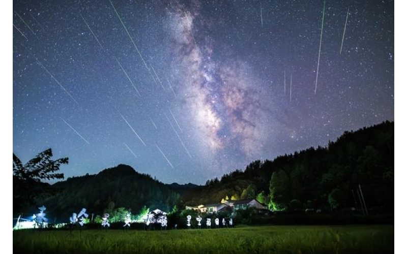 &ldquo;星空旅游&rdquo;的正确打开方式 The correct way to open "Starry Sky Tourism"